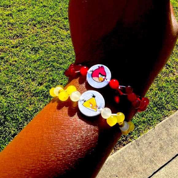 Handmade Angry Birds “Chuck” Inspo Bracelet - Picture 5 of 5